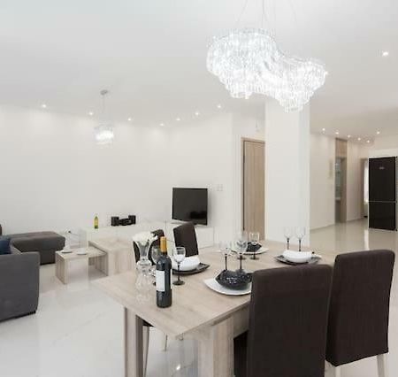 Despina'S Luxury Apt Downtown Iraklio Eksteriør bilde